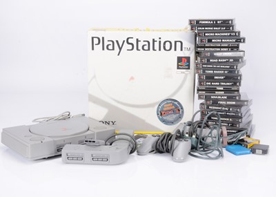 Lot 471 - Sony PlayStation (PS1) Games Console & Games