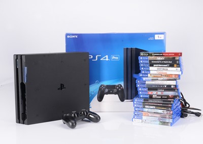 Lot 474 - Sony PlayStation 4 (PS4) Games Console & Games