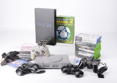 Lot 482 - Sony PlayStation PS1, PS2 & Other Gaming Equipment