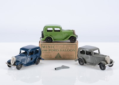 Lot 498 - Tri-ang Minic Tinplate Clockwork 1M Post-War £100 Ford Saloons