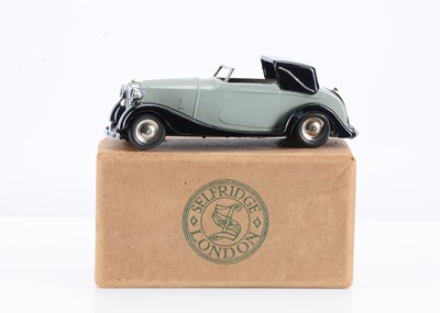 Lot 501 - A Tri-ang Minic Tinplate Clockwork 51ME Pre-War Electric Daimler Type Sedanca