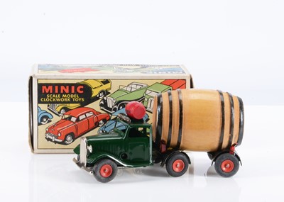 Lot 503 - A Tri-ang Minic Tinplate Clockwork 119M Post-War Articulated Watneys Barrel Lorry