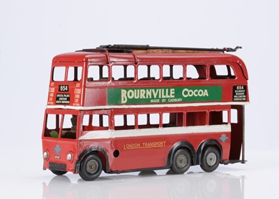 Lot 526 - A Tri-ang Minic Tinplate Clockwork 77M Trolleybus