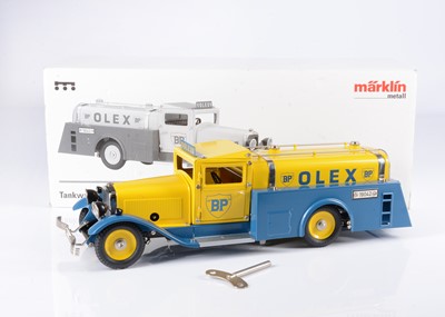 Lot 565 - A Märklin Constructor Type BP OLEX Tank Truck 19042
