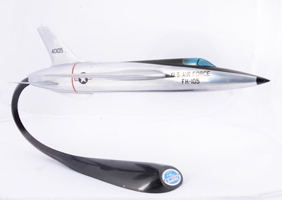 Lot 582 - A 1960s Verkuyl 1:50 Scale Republic F-105 Thunderchief Display Model