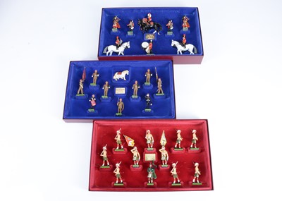 Lot 606 - Britains Limited Edition sets comprising set 5188 Seaforth Highlanders, 5190 Parachute Regiment, 5290 Scots Dragoons