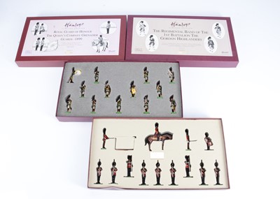 Lot 610 - Britains Limited Edition sets for Hamleys 00105 Queen's Company Grenadier Guards, and the Band of the 1st Battalion Gordon Highlanders