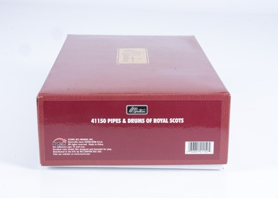Lot 625 - Britains boxed set 41150 Pipes & Drums of Royal Scots