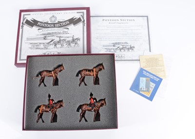 Lot 682 - W.Britain 4pce boxed set 5962 Pontoon Section Royal Engineers