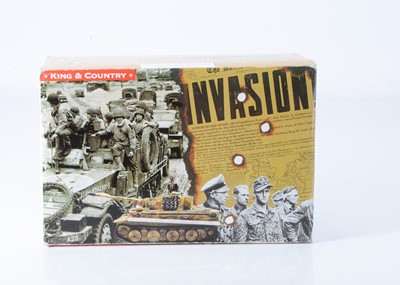 Lot 708 - King & Country Afrika Korps Series boxed tank no. AK23 Panzer MkIV set