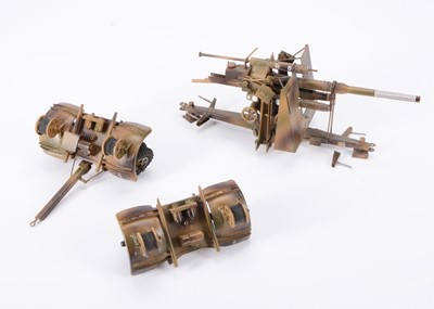 Lot 720 - Modern German - made copy of a Lineol 88mm Anti Aircraft / Field gun, in heavy-gauge tinplate metal, made to compliment 75mm Elastolin, and Lineol figures