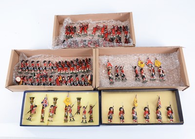 Lot 725 - Blenheim Models of Wales Scottish Highlanders comprising marching Black Watch bandsmen (46)