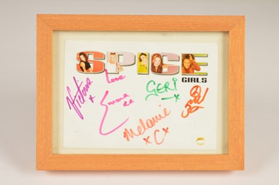 Lot 113 - A signed Spice Girls postcard