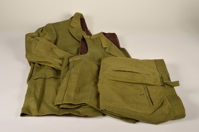 Lot 250 - A Richard Smith bespoke three piece green suit