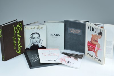 Lot 275 - A collection of Fashion books