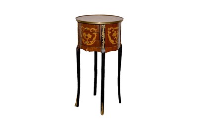Lot 297 - A contemporary circular side table