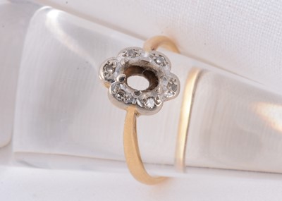 Lot 10 - A 18ct gold broken cluster ring