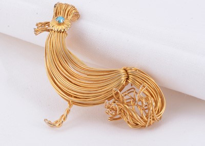 Lot 34 - A gilt metal cockerel brooch