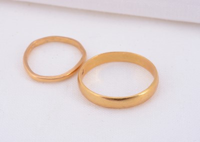 Lot 88 - Two 22ct gold wedding bands