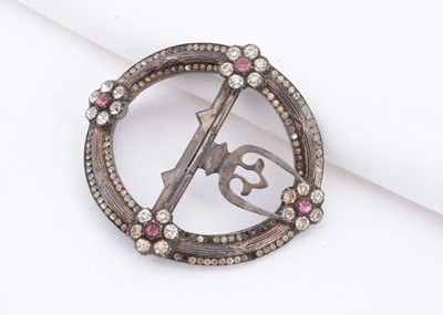 Lot 120 - A continental silver oval paste buckle