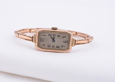 Lot 147 - An Art Deco 9ct gold ladies watch with expanding strap