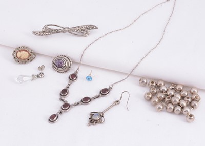 Lot 180 - A silver multiple garnet set drop necklace, silver marcasite bow brooch, together with silver earrings, broken bead bracelet