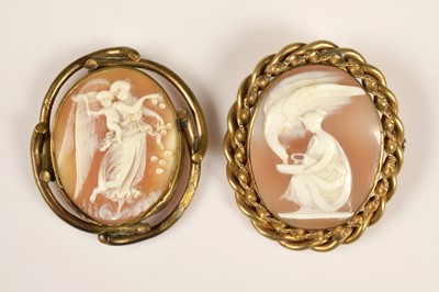 Lot 198 - A antique "Hebe feeding Zeus" cameo brooch & pinchbeck mounted "Venus strewing flowers with Cupid"