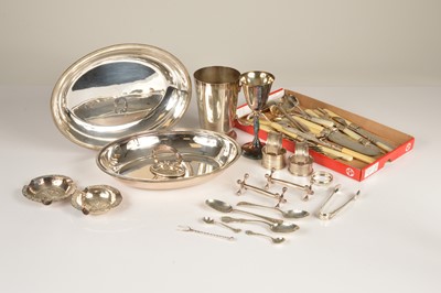 Lot 324 - A collection of silver and silver plated items