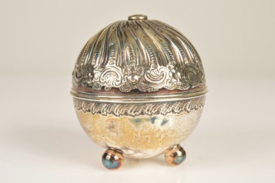 Lot 326 - An Edwardian silver string holder by James Dixon & Sons