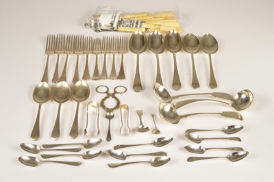 Lot 333 - A collection of Georgian and later silver and silver plated cutlery