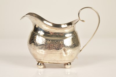Lot 388 - A George III silver milk jug