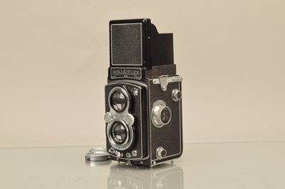 Lot 37 - A Rolleiflex Automat Model 2 TLR Camera