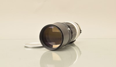 Lot 68 - A Nippon Kogaku Nikkor-H 300mm f/4.5 Pre Ai Lens