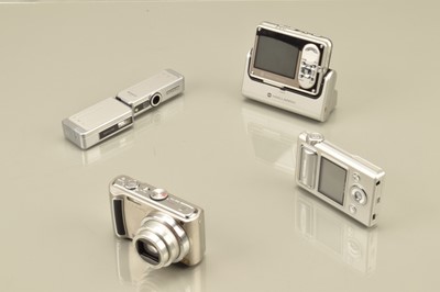Lot 94 - A Group of Compact Digital Cameras