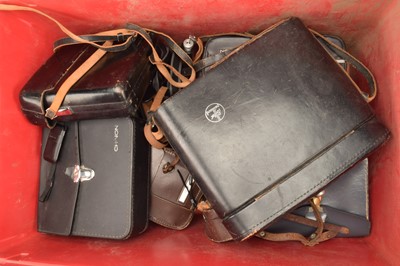 Lot 121 - A Crate of 8mm Cine Cameras
