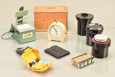 Lot 160 - Darkroom Equipment