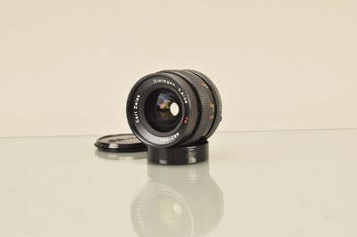 Lot 181 - A Carl Zeiss T* 28mm f/2.8 Distagon Lens