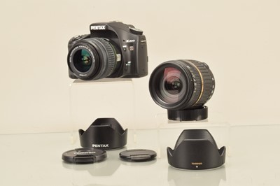 Lot 216 - A Pentax K200 D DSLR Camera
