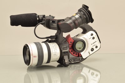 Lot 231 - A Canon 3CCD Digital Video Camcorder