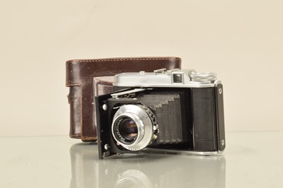 Lot 276 - A Voigtlander Perkeo I Folding Camera
