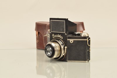 Lot 284 - An Exakta Type B 4.1 SLR Camera