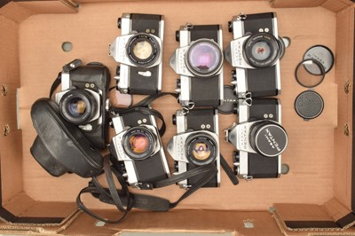 Lot 332 - A Tray of Asahi Pentax SP SLR Cameras