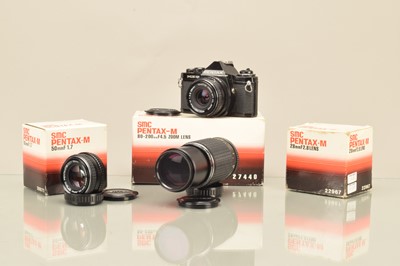 Lot 345 - A Pentax ME Super SLR Camera