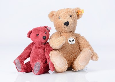 Lot 10 - A Steiff limited edtion Ruby teddy bear