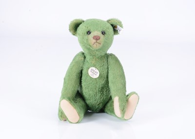 Lot 31 - A Steiff limited edition 1908 replica green mohair teddy bear