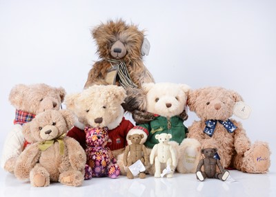 Lot 51 - Harrod's and collectors teddy bears
