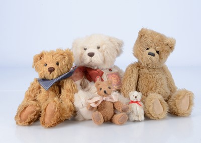 Lot 62 - Five collectors/artist teddy bears