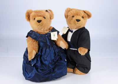 Lot 63 - Two Bumble Bears artisit teddy bears