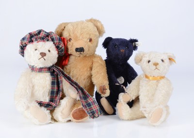 Lot 89 - A Steiff limited edition 1909 replica teddy bear