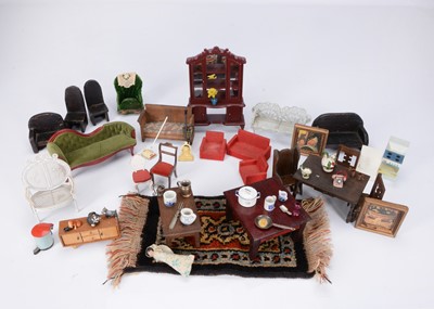 Lot 226 - A quantity of modern dolls house furniture